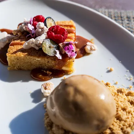 Palmares House - Adults Friendly 5* Lagos