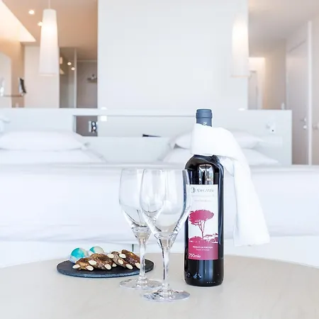 Palmares House - Adults Friendly Hotel