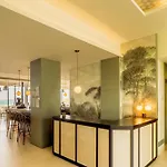 Palmares House - Adults Friendly Hotel Lagos